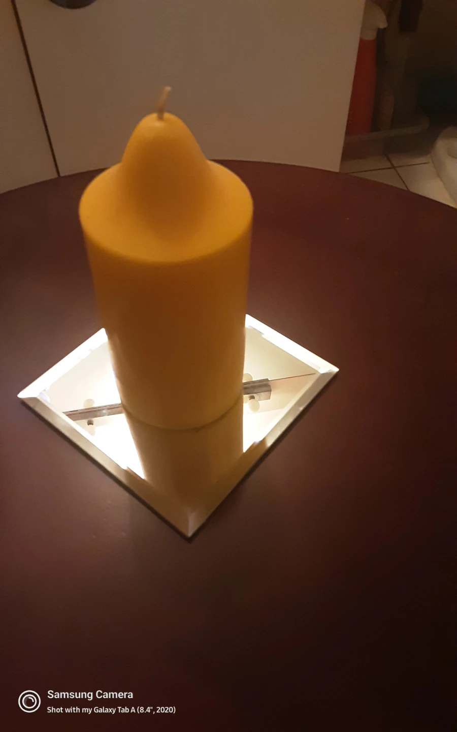 $2 for 4 ... set, Decorative Candle mirror plate set - photo 2