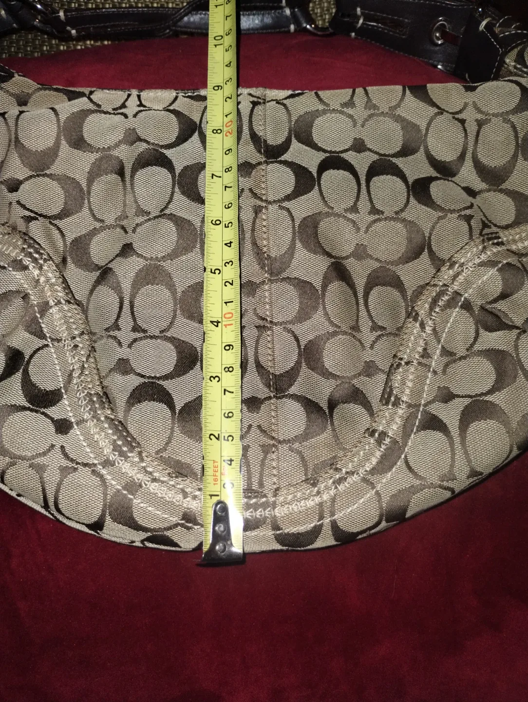 Coach Hobo Bag - Signature Print image indicator(5)