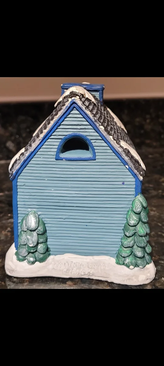 Vintage Schoolhouse Christmas Village Decoration image indicator(2)