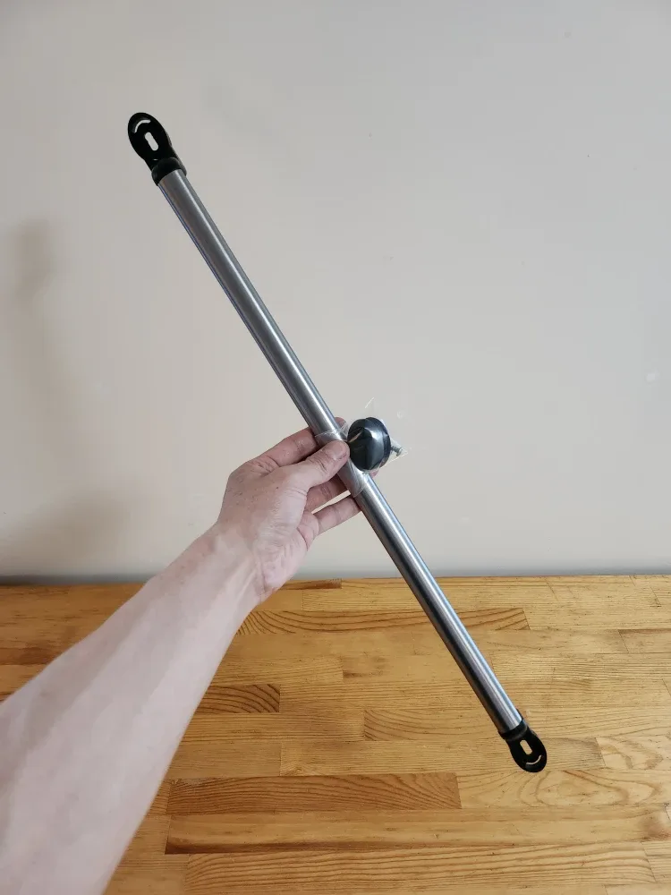 Wall-Mounted Kitchen Utensil Rail