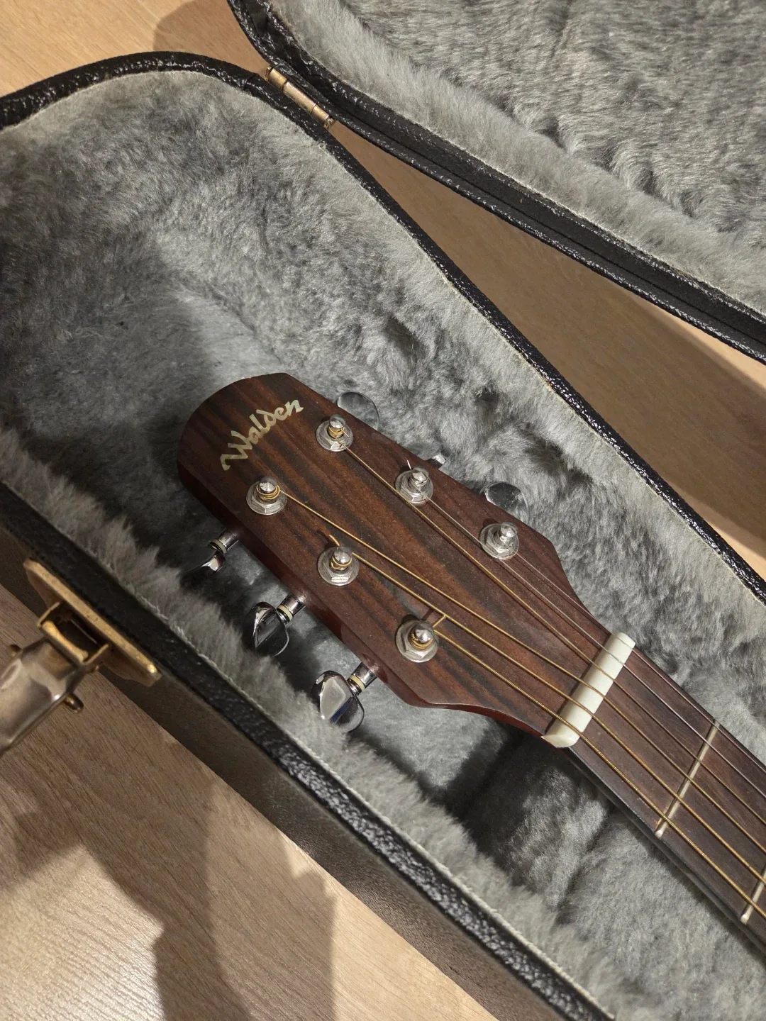 Walden Natura D550CE Acoustic-electric Guitar image indicator(3)