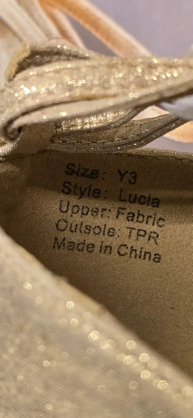 NEW! Girl's Joyfolie Gold Heels! Size 3 - Youth image indicator(7)