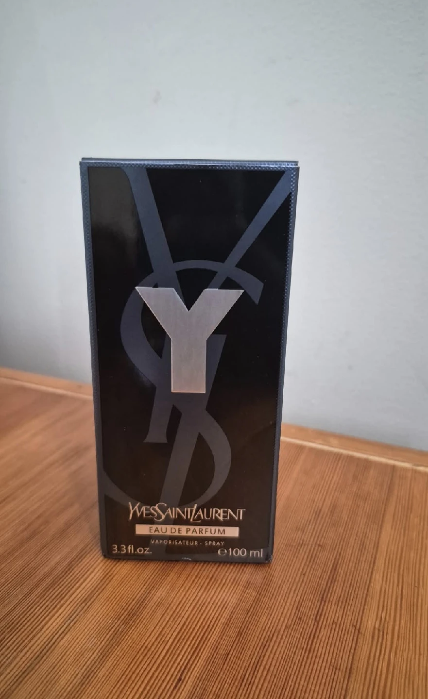YSL Eau de Parfum 100mL (brand new)