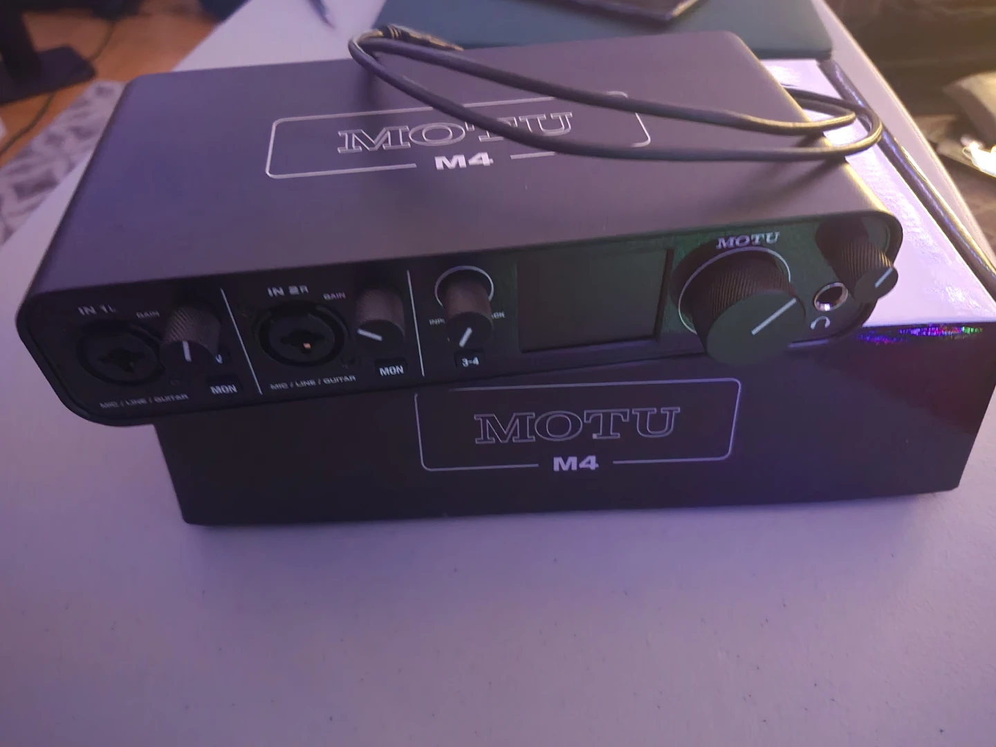 MOTU M4 4x4 USB Audio Interface - Like New! - photo 2