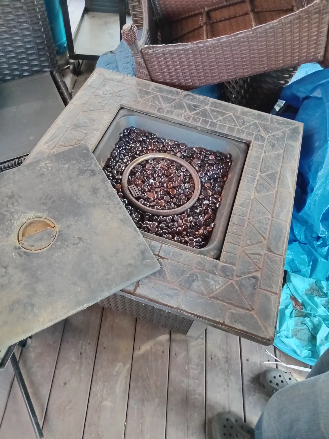 Patio Fire Table with Tank Traders Propane Tank image indicator(3)