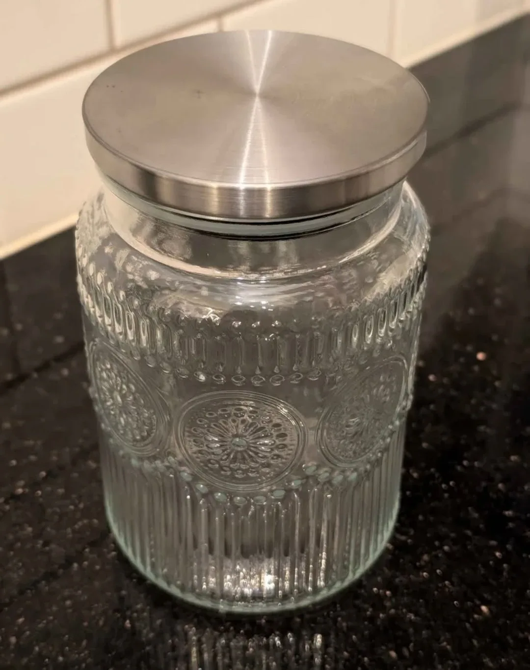 Set of 3 Glass Jar with Metal Lid image indicator(2)