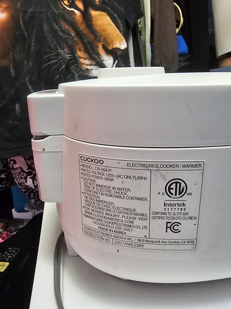 Cuckoo CR-0641F Electric Rice Cooker/Warmer - photo 2