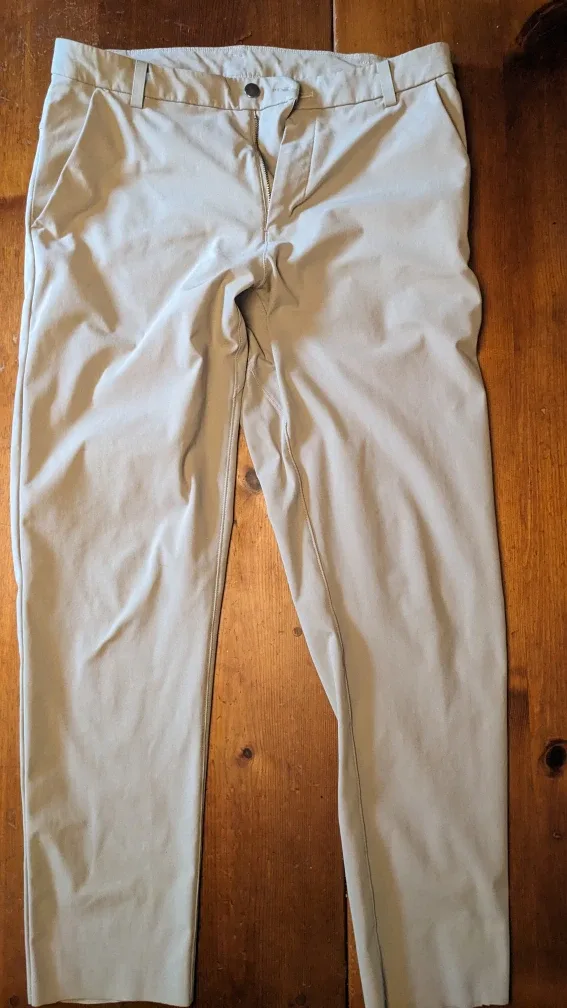 Lululemon ABC Pants, Size 33