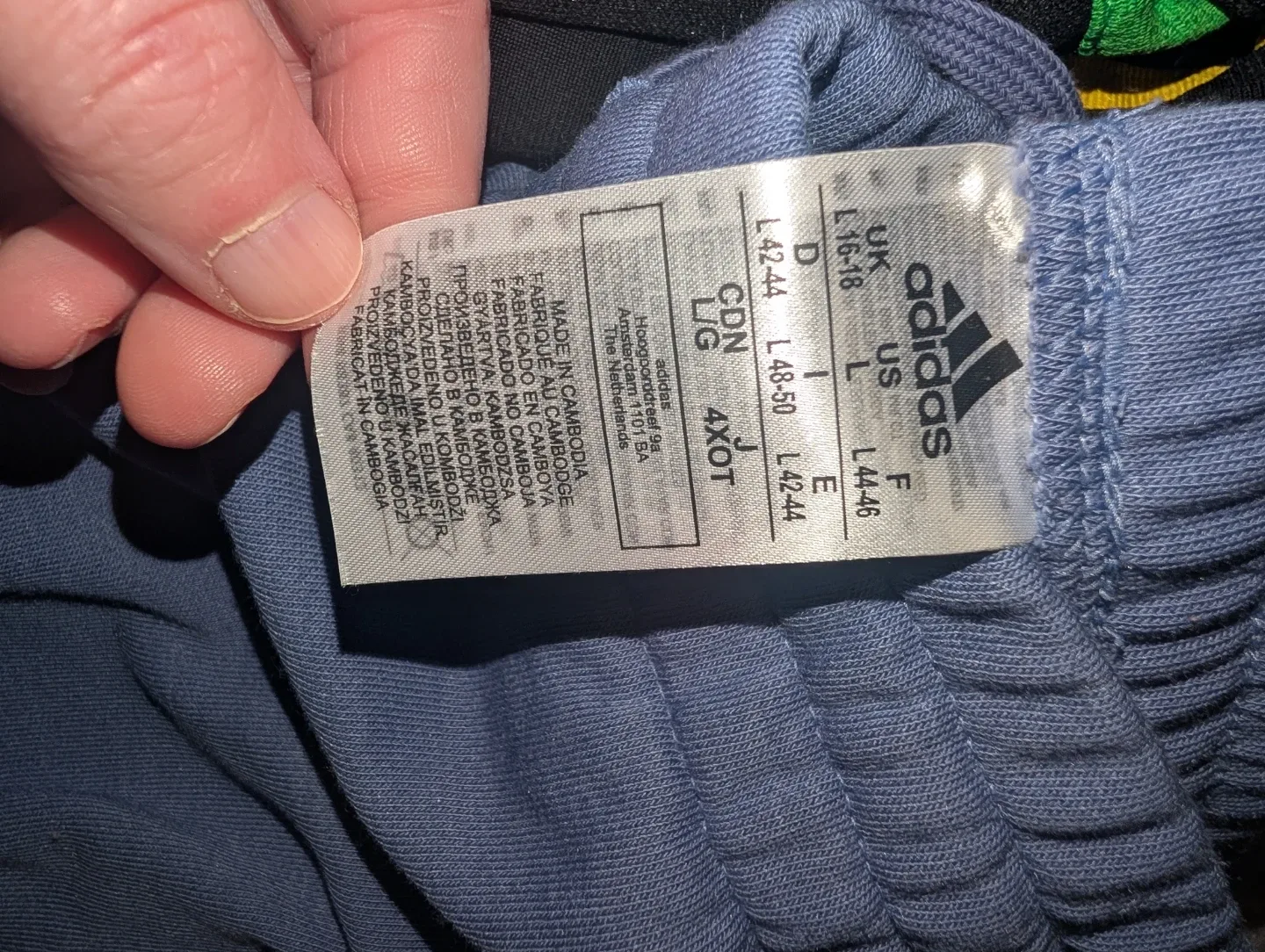 Various Adidas pants size Medium/Large image indicator(7)