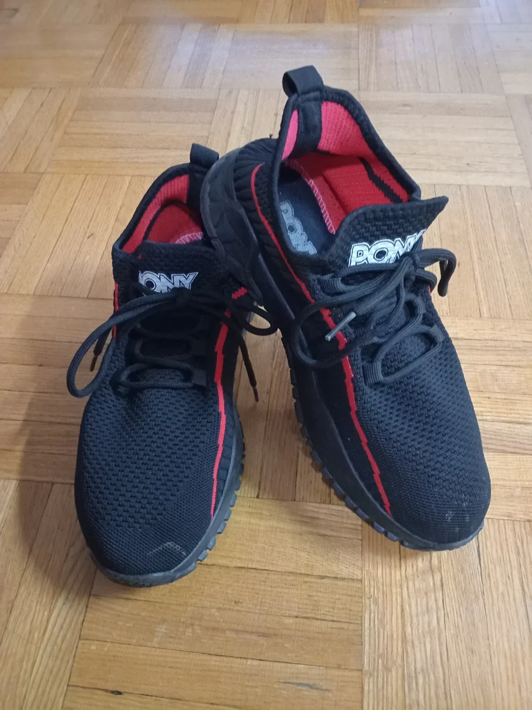 Pony Black & Red Running Shoes