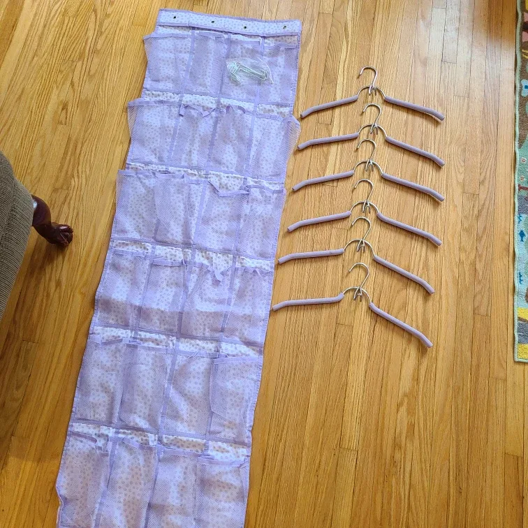 Over-the-Door Organizer & 6 nonslip Hangers