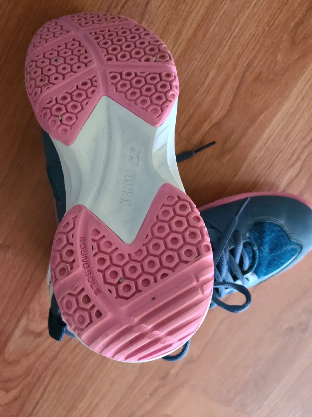 Yonex Power Cushion 37 Badminton Shoes image indicator(4)