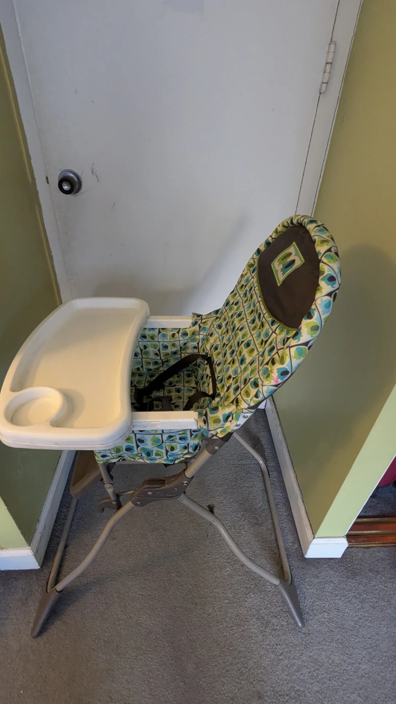 Cosco Folding High Chair for Kids - photo 3