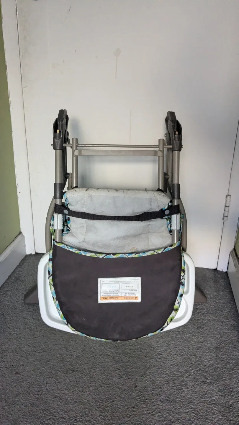 Cosco Folding High Chair for Kids image indicator(5)