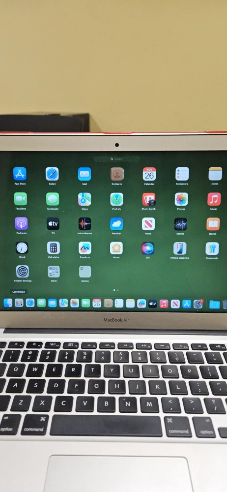 Macbook air 2017 - photo 3