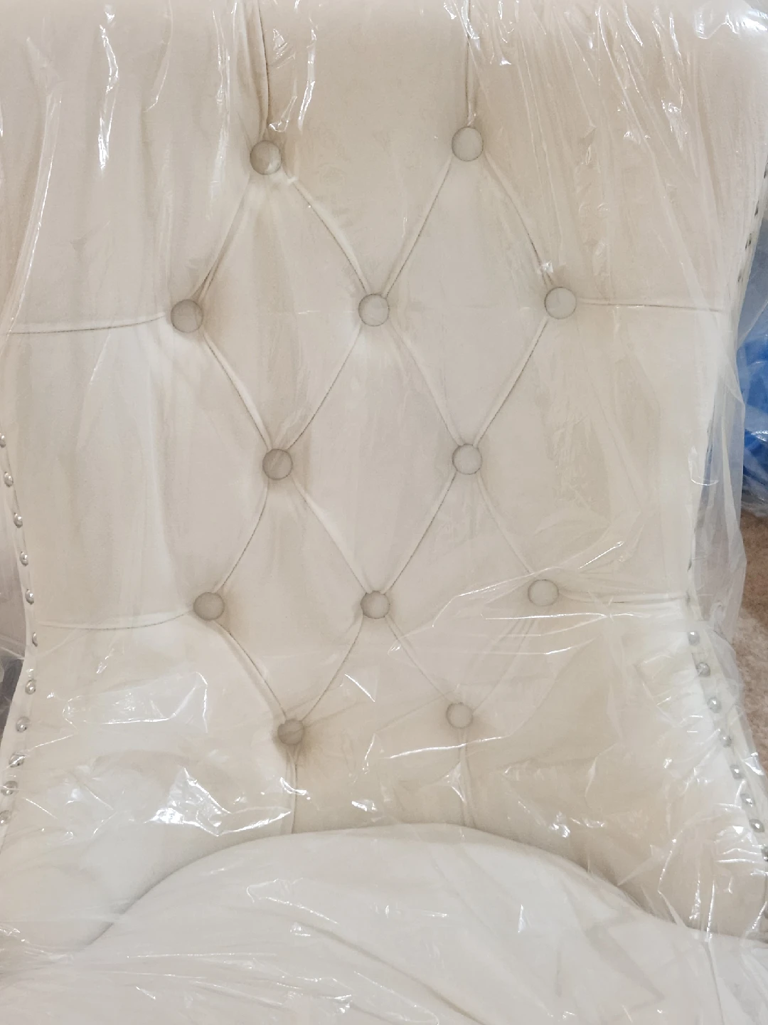 New Tufted Velvet Dining Chairs (Set of 4) - photo 3
