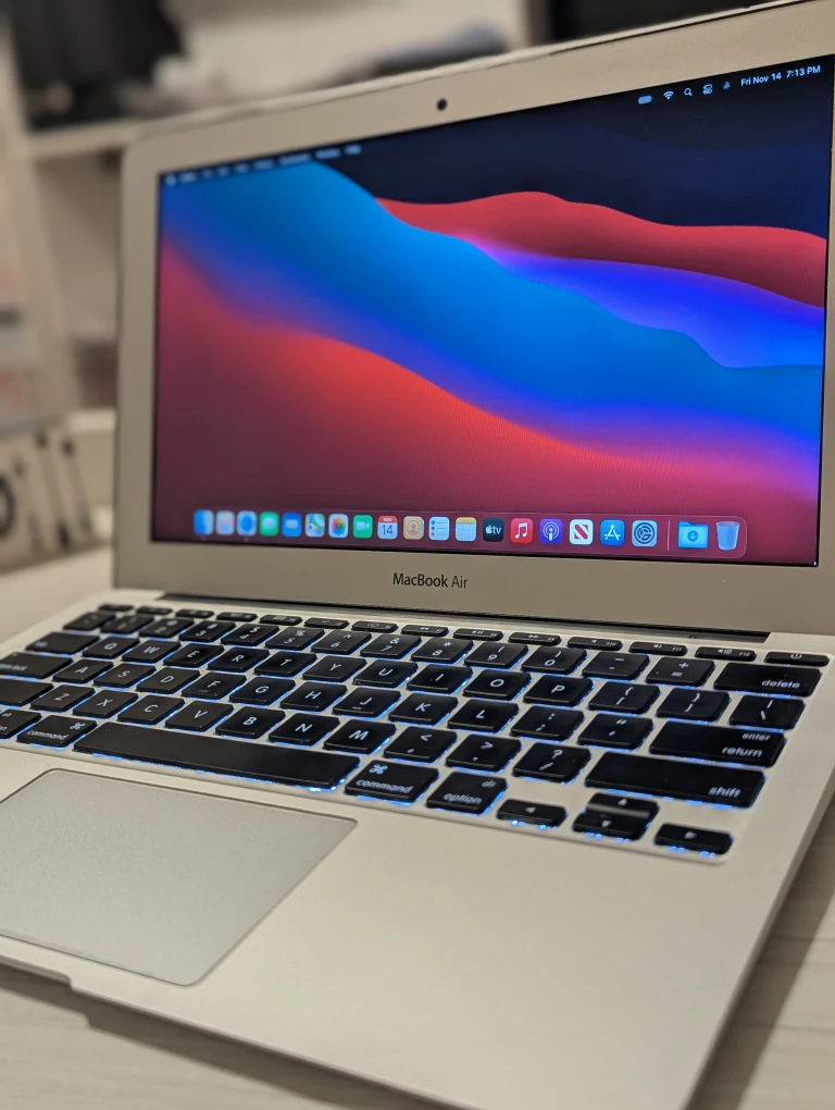 MacBook Air - photo 3