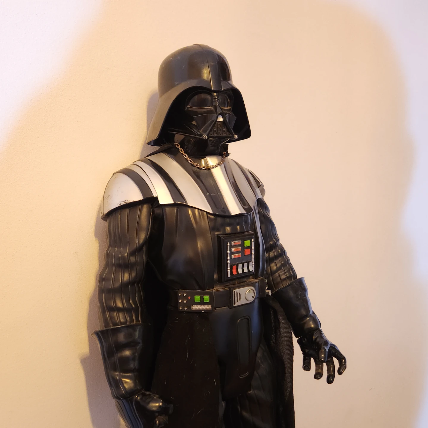 STAR WARS ☆ 2013 Darth Vader Action Figure - photo 3