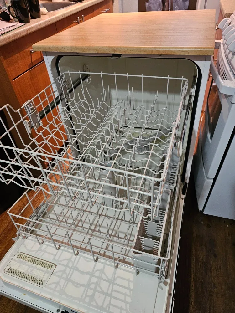 Kenmore White Dishwasher image indicator(3)