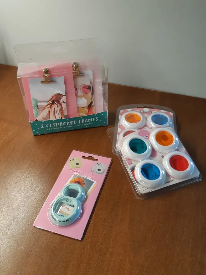 polaroid mini close up lens accessory bundle