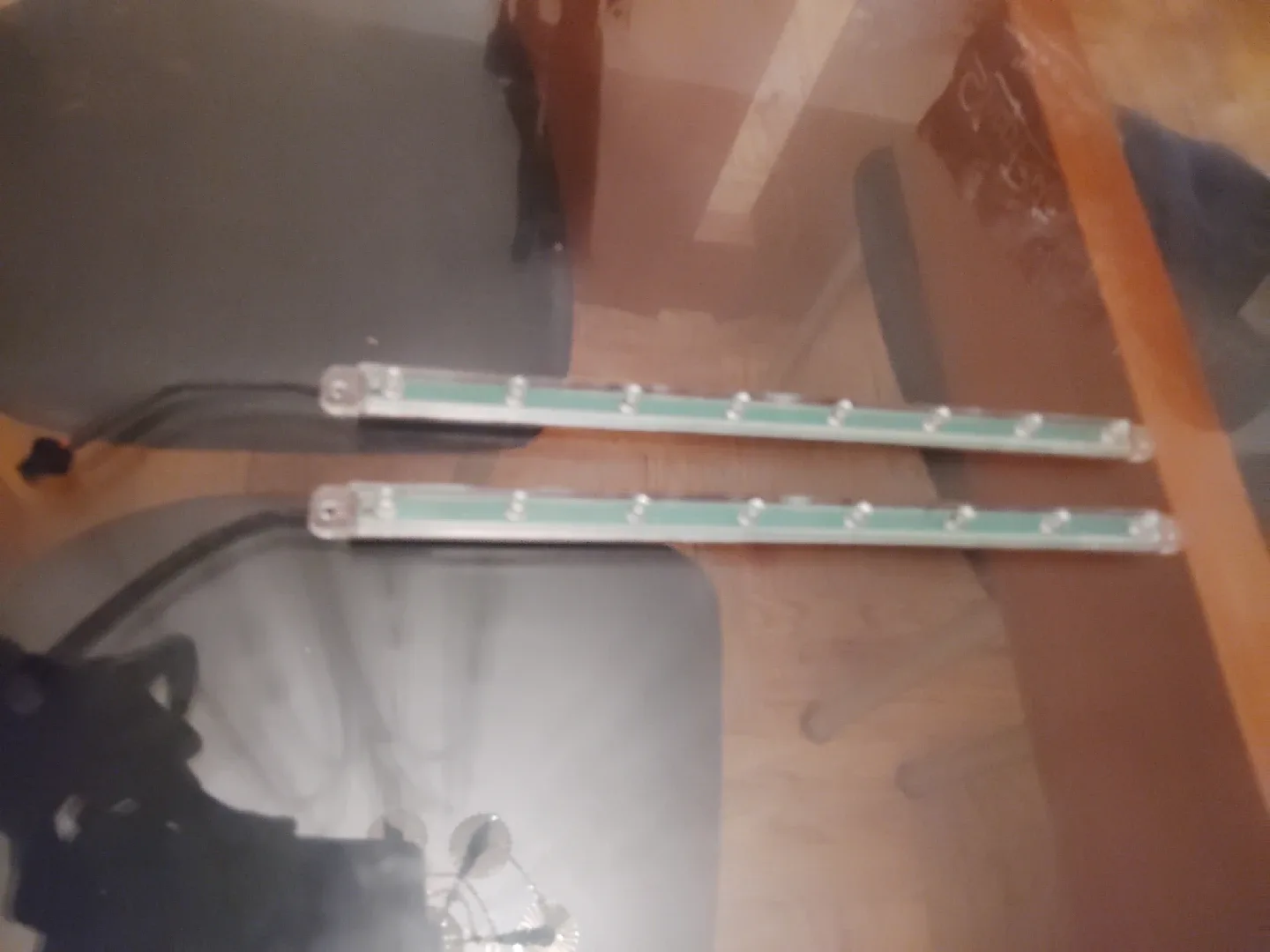 Unknown LED Light Strips image indicator(2)