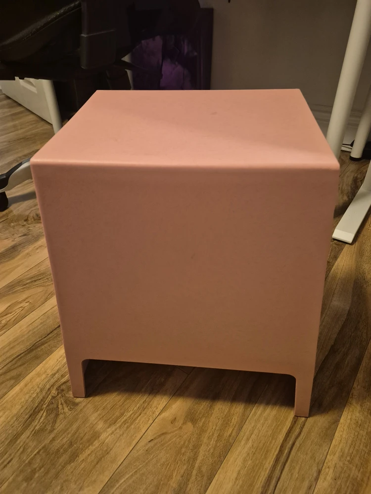 Pink Side Table - photo 3