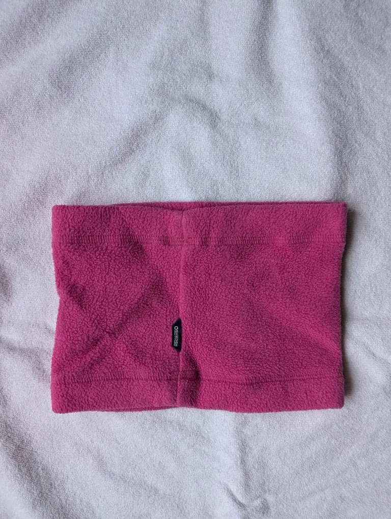 Girls sz 2T Osh Kosh neck warmer image indicator(2)