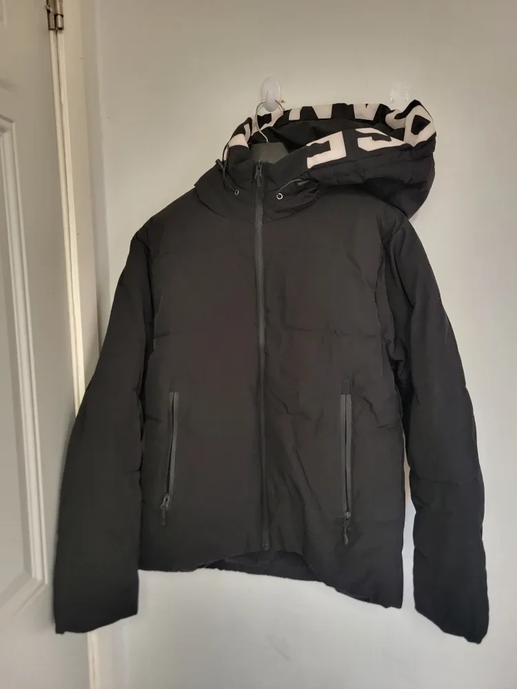 Puffer Jacket-Converse Brand, Medium Size