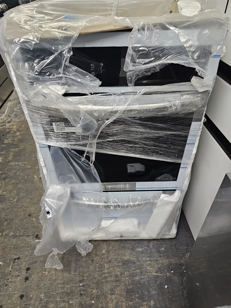 New Frigidaire 24in Stainless steel gas wall oven - photo 3