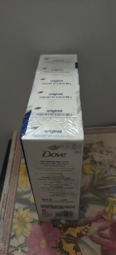 New Dove Original Moisturizing Cream Beauty Bar (12 pack) image indicator(3)