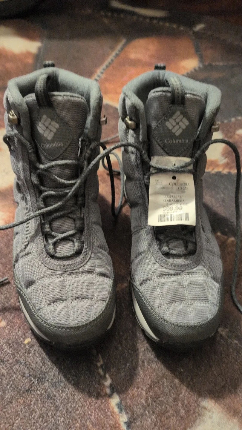 Columbia Men's BM5841-033 Boots - Size 8 image indicator(2)