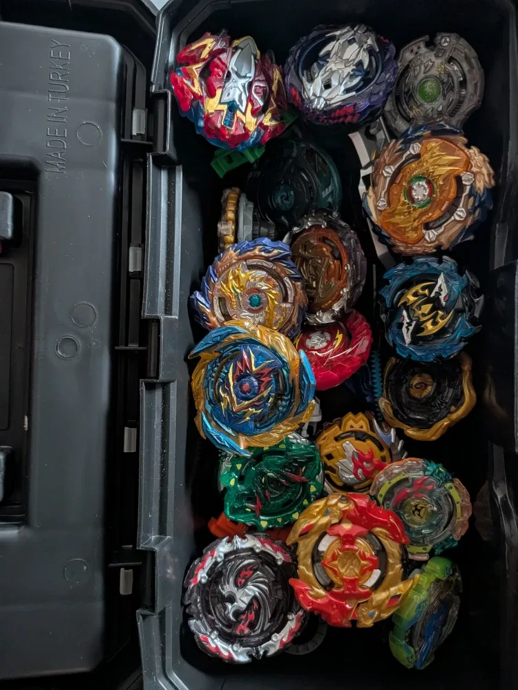 Beyblade Burst Loot Box With Stadium