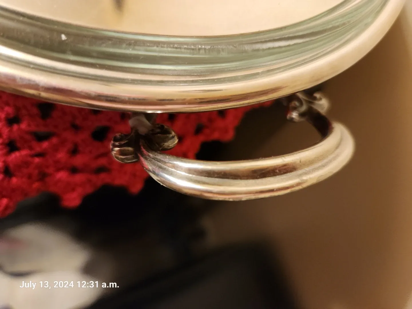 Vintage large Primrose Serving Dish image indicator(4)