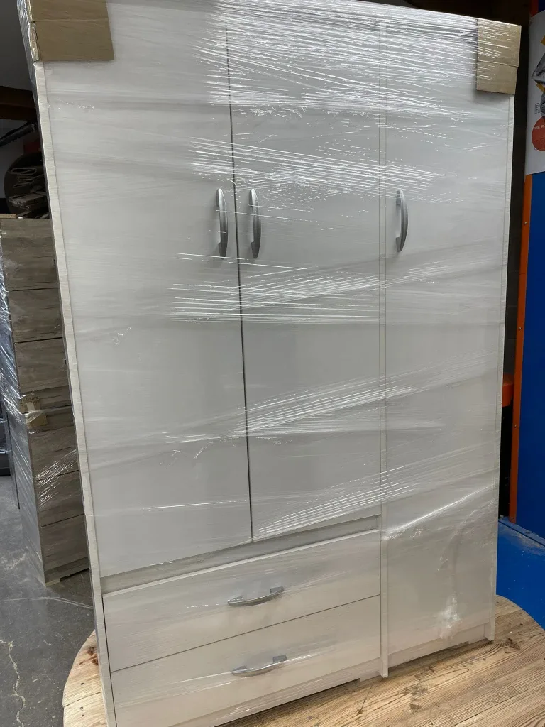 3 door Wardrobe with Drawers - White image indicator(7)