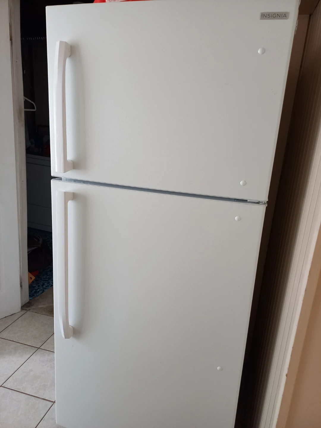 Insignia Refrigerator
