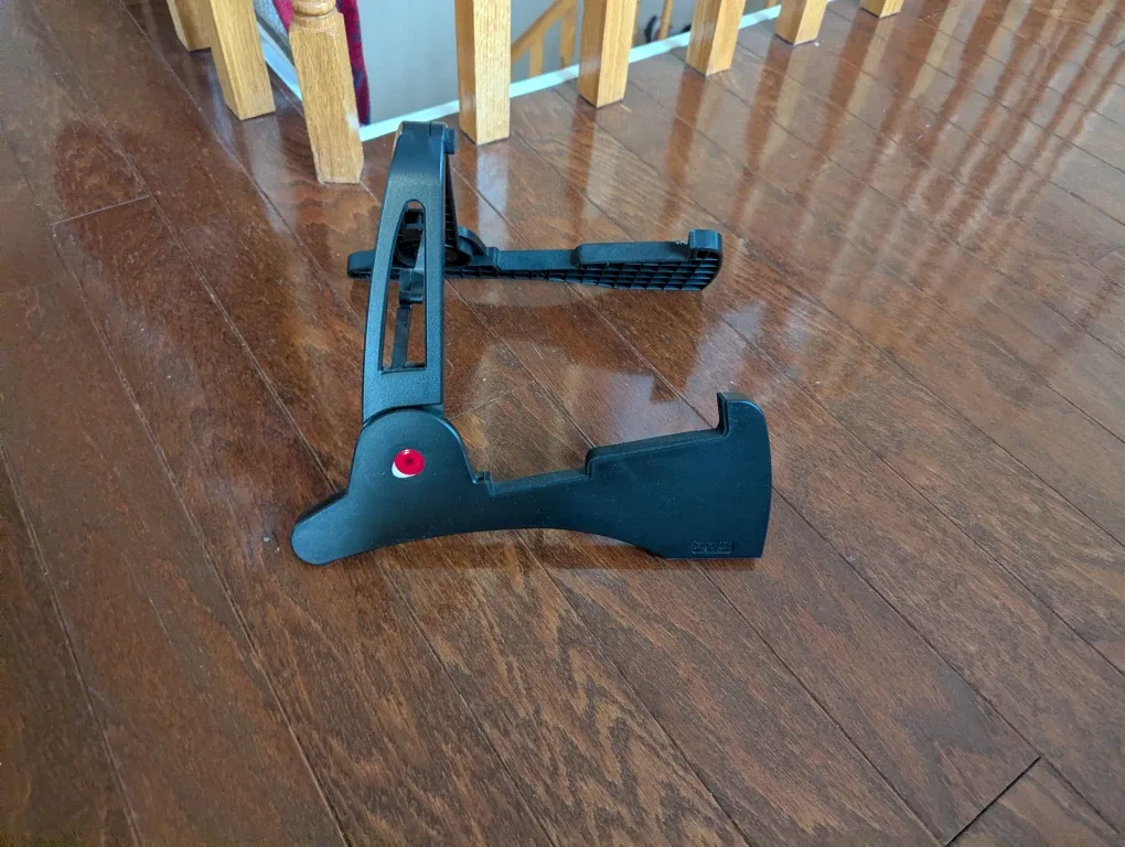 On-Stage Stands GS7000 Pro Guitar Stand image indicator(2)