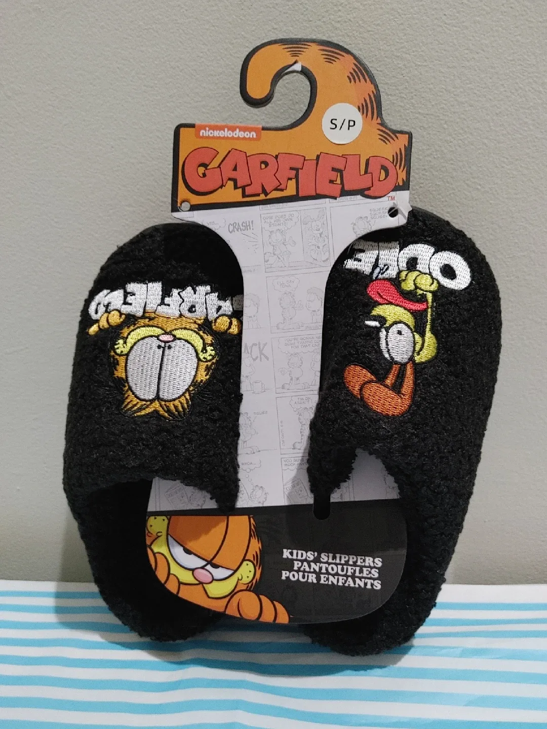 Kids Odie & Garfield Sherpa Slippers thumbnail