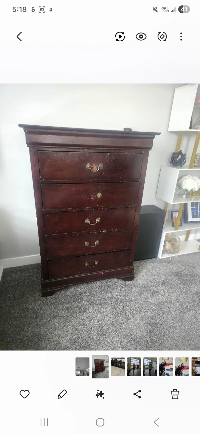 Wooden 5-Drawer Dresser