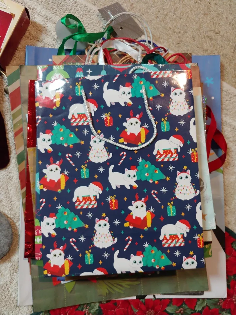 Huge Christmas Decor & Gift Bags Lot image indicator(4)