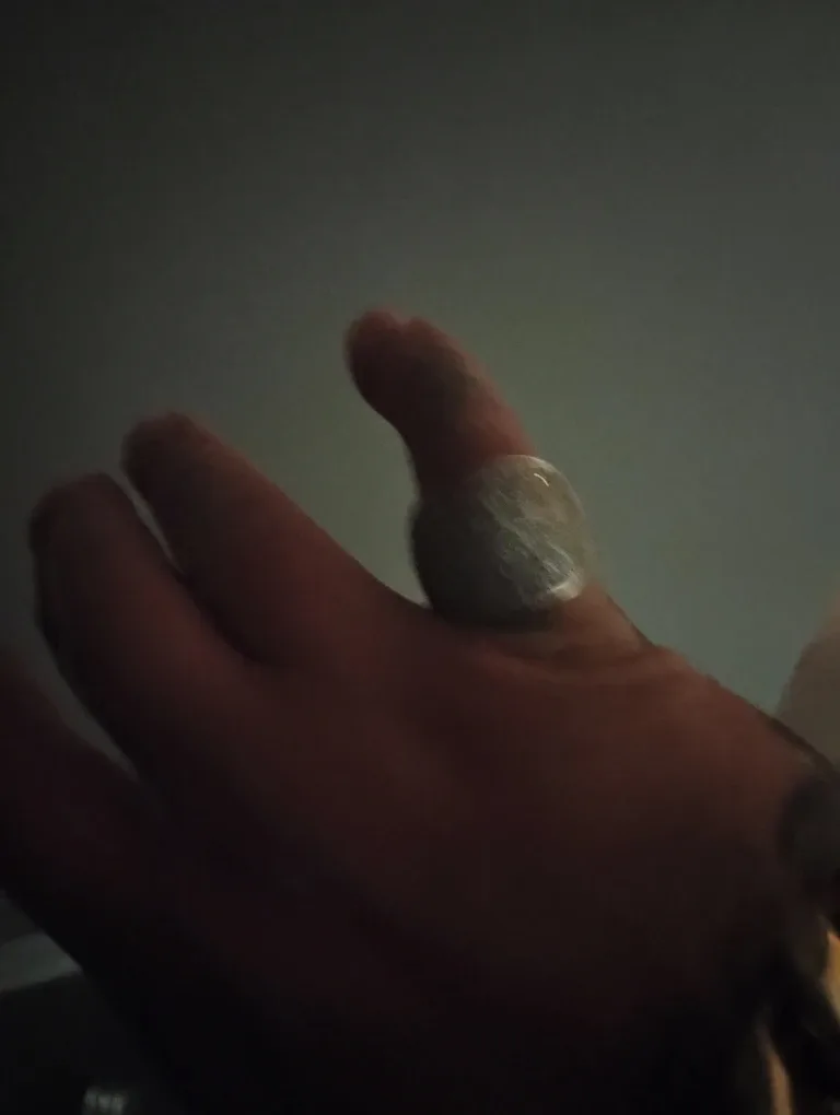 *Jumbo 10k white gold diamond ring image indicator(3)