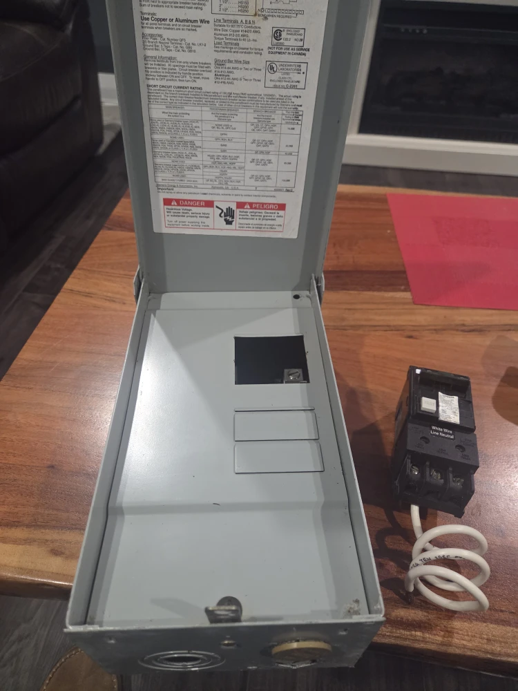Siemens 40 Amp Circuit Breaker & Outdoor Load Center - photo 2