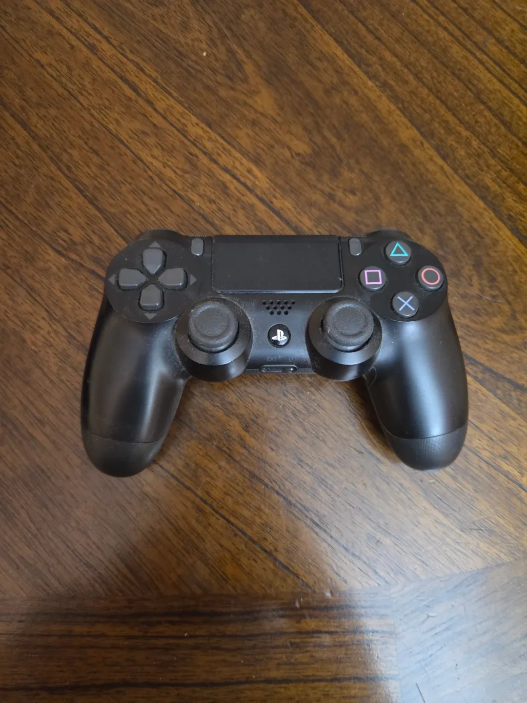PlayStation 4 (PS4) Console image indicator(2)
