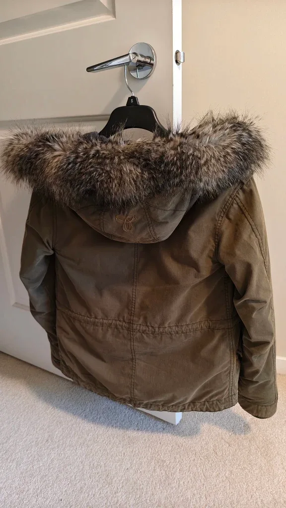 TNA Sandhurst Military Issues two in one Parka image indicator(5)