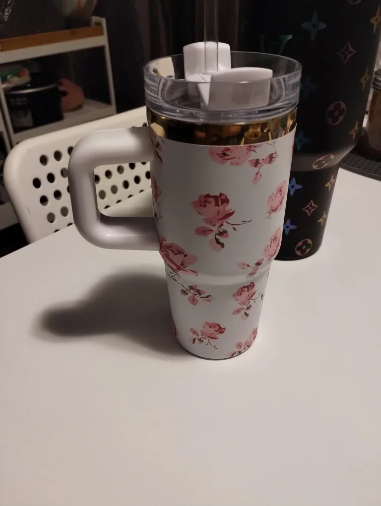 Louis Vuitton Patterned Tumbler image indicator(3)