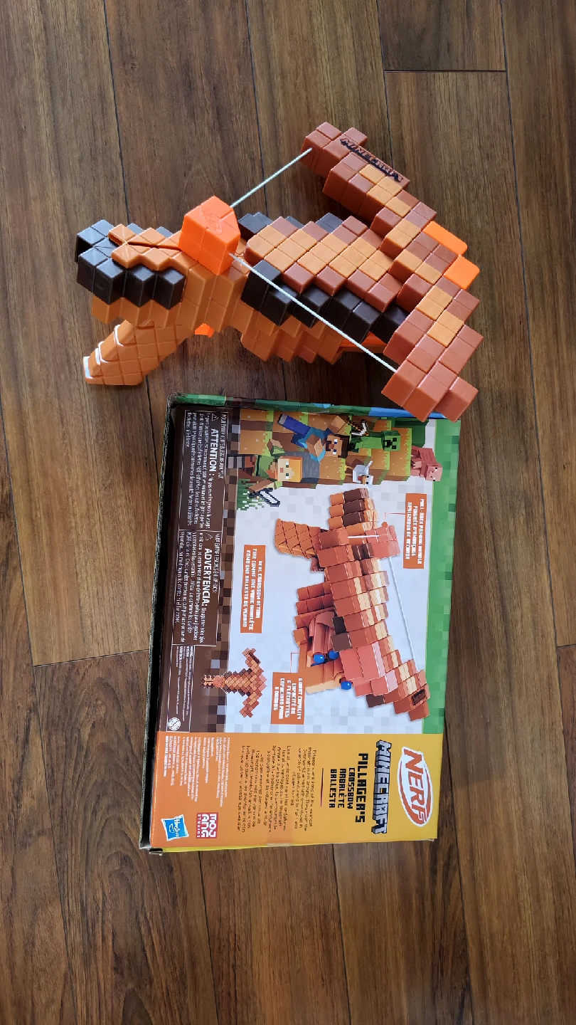 Nerf Minecraft Bow and Arrow - photo 2