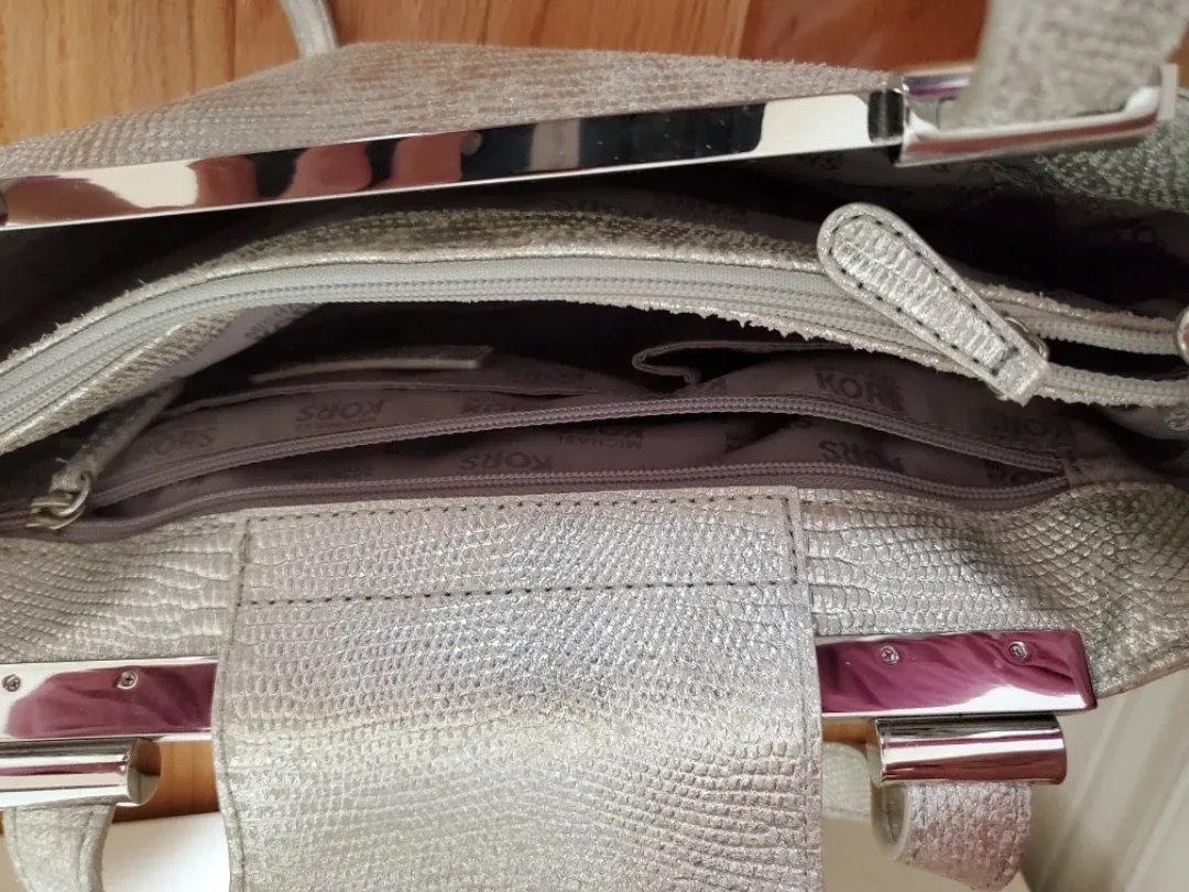 Michael Kors Silver Shoulder Bag image indicator(3)