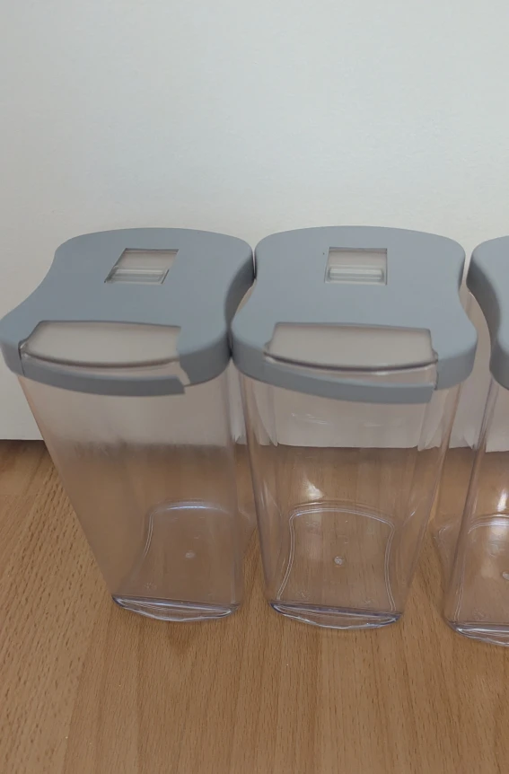 Set of 4 Clear Food Storage Containers - photo 3