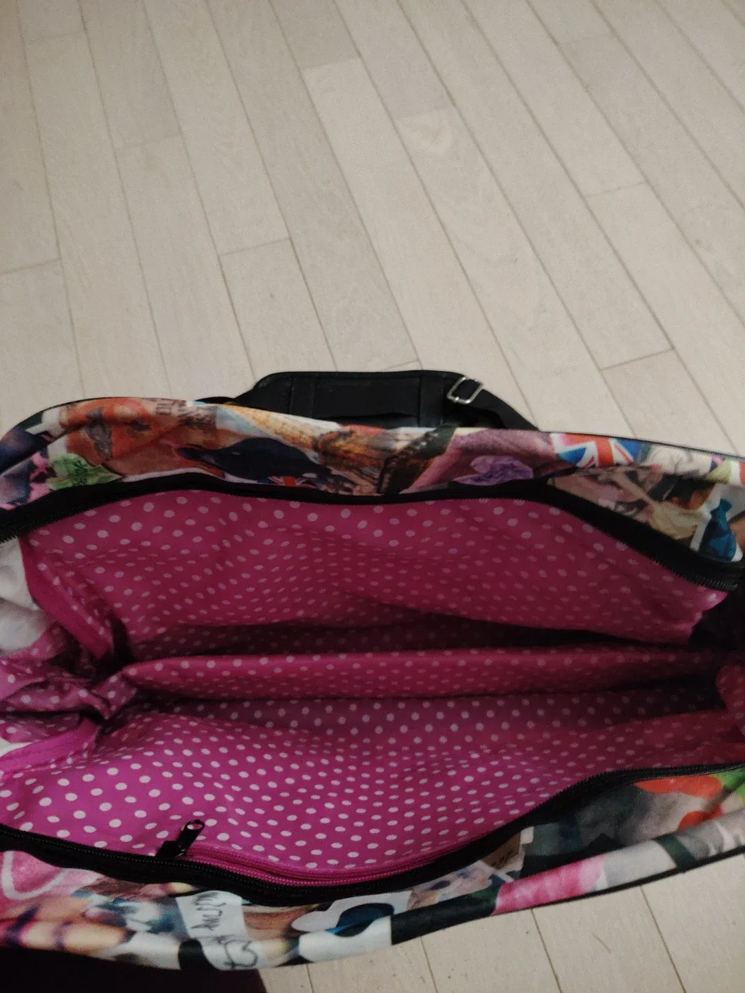 Reebok Duffle Bag image indicator(3)