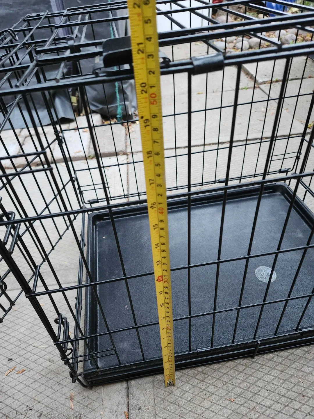 Pet Crate / Cage  24x22x18 inches image indicator(9)