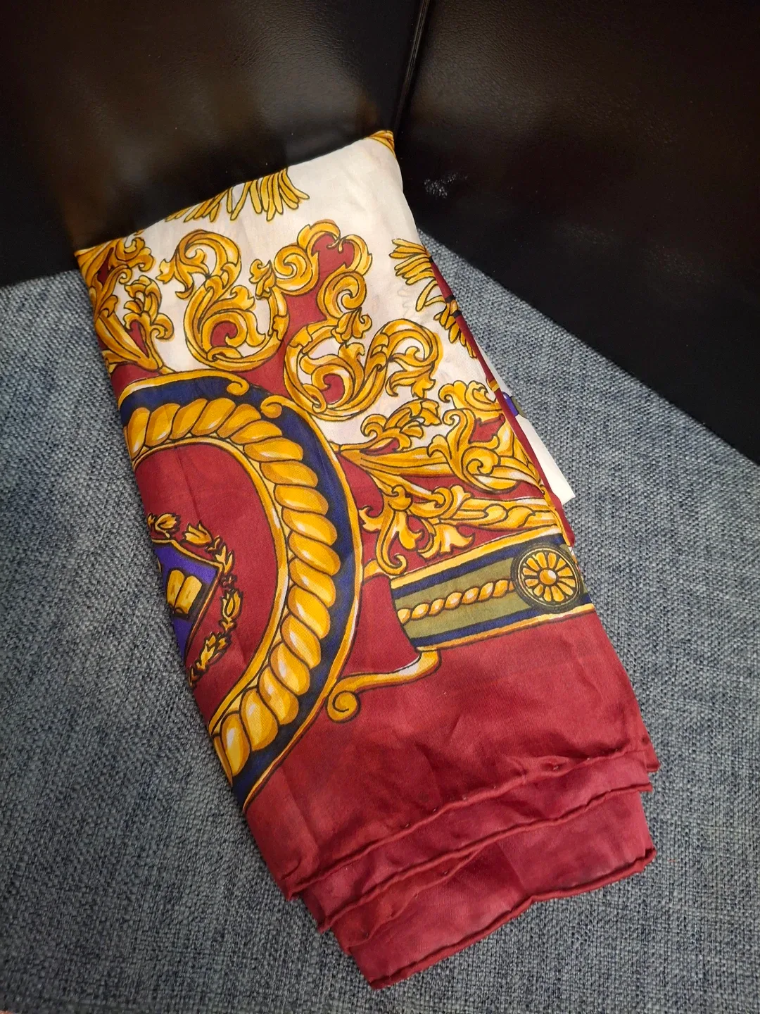 Vintage Style Scarf image indicator(8)